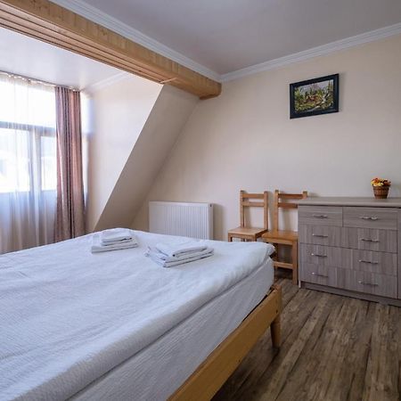 Mestiatour Guest House Esterno foto