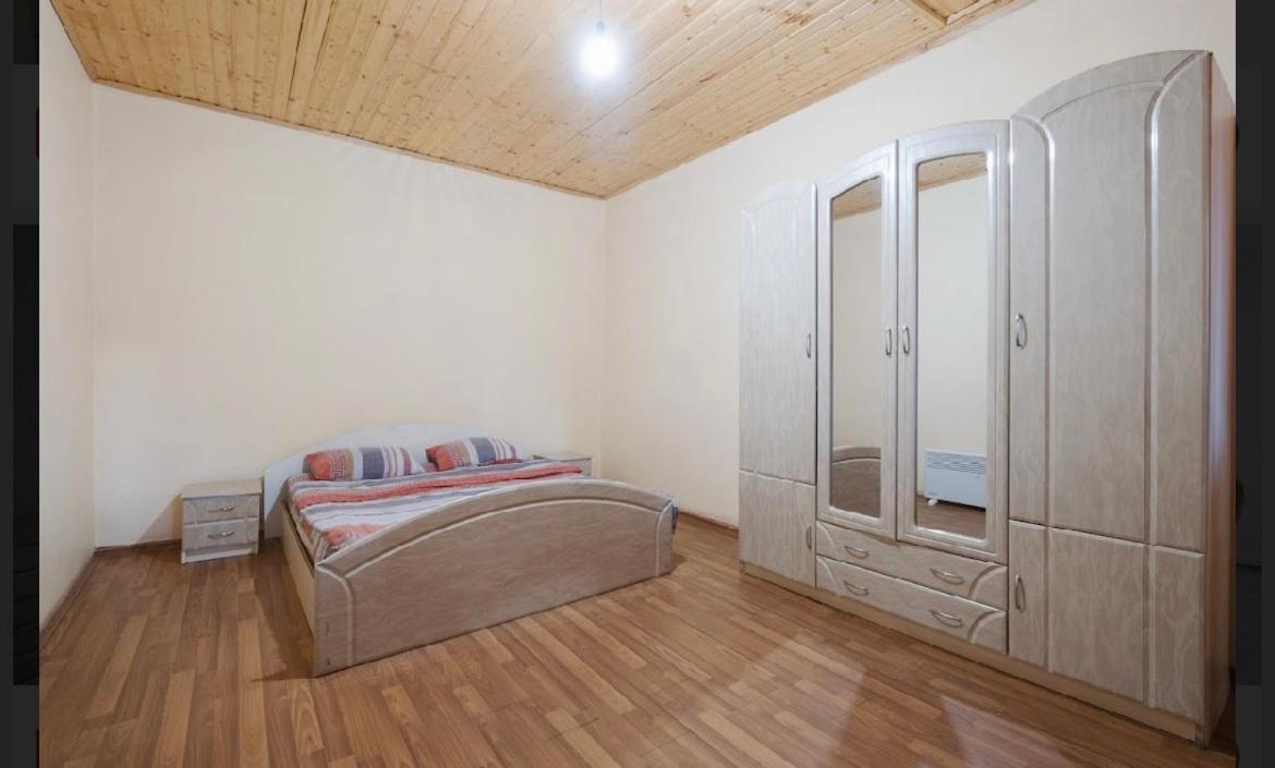Mestiatour Guest House Esterno foto
