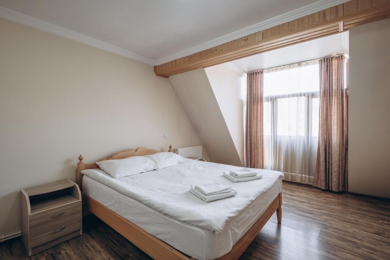 Mestiatour Guest House Esterno foto