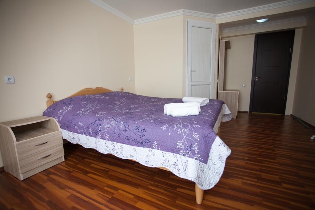 Mestiatour Guest House Camera foto